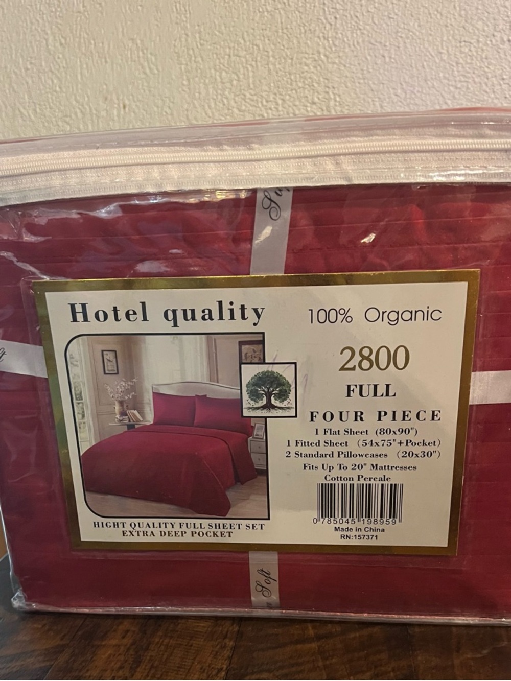 Hotel Quality 2800 Full Sheet Set in Deep Red - 4 Piece